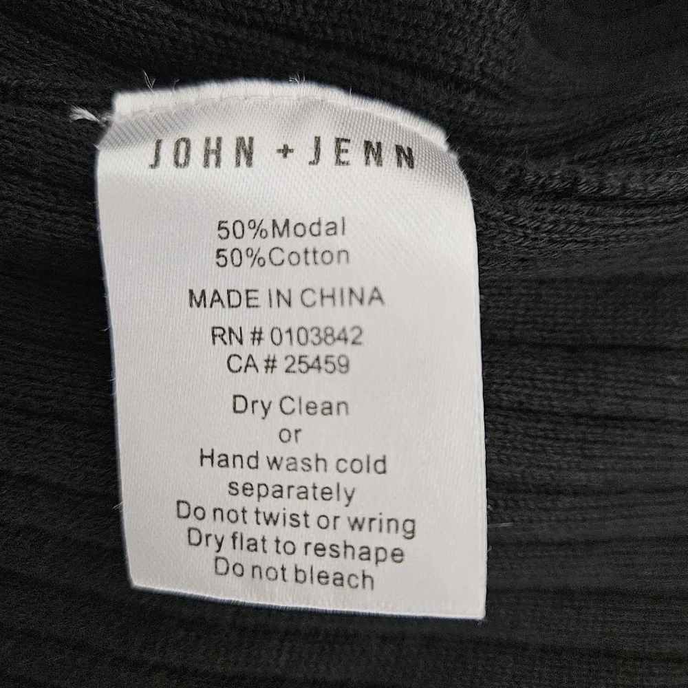 John + Jenn Tunic Sweater Cardigan Black Long Sleeve Rib Knit VNeck Button Large - Picture 5 of 5